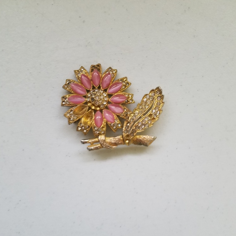Clean out sale vintage Gold Pink Sunflower Brooch